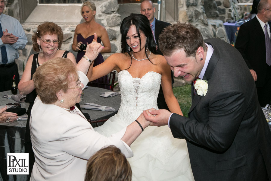 Four Seasons Wedding Photography 